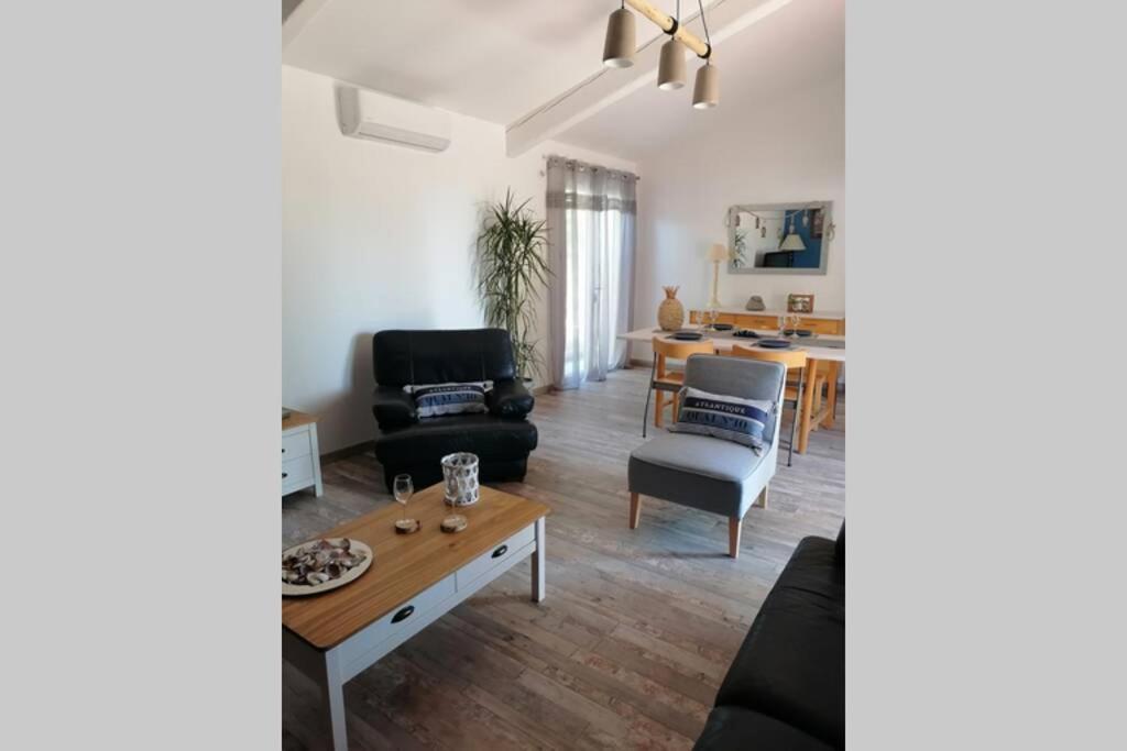 Maison 5 Personnes En Garrigue - Piscine-Spa Prive Langlade Екстер'єр фото